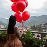 Отель Mountain Boutique Family Девин