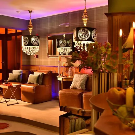 Mountain Boutique Family Dewin