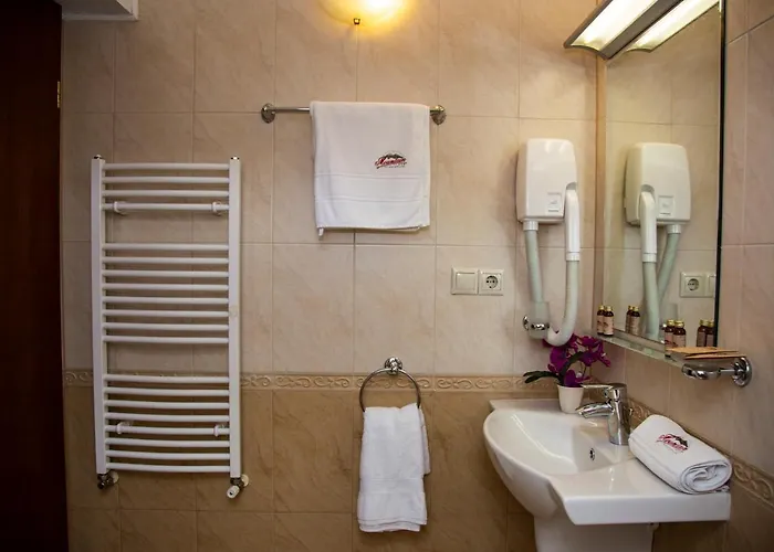 Mountain Boutique Family 3*