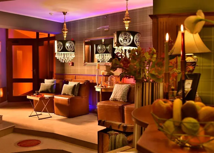 Mountain Boutique Family Devin