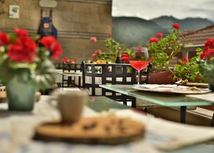 Mountain Boutique Family Dewin